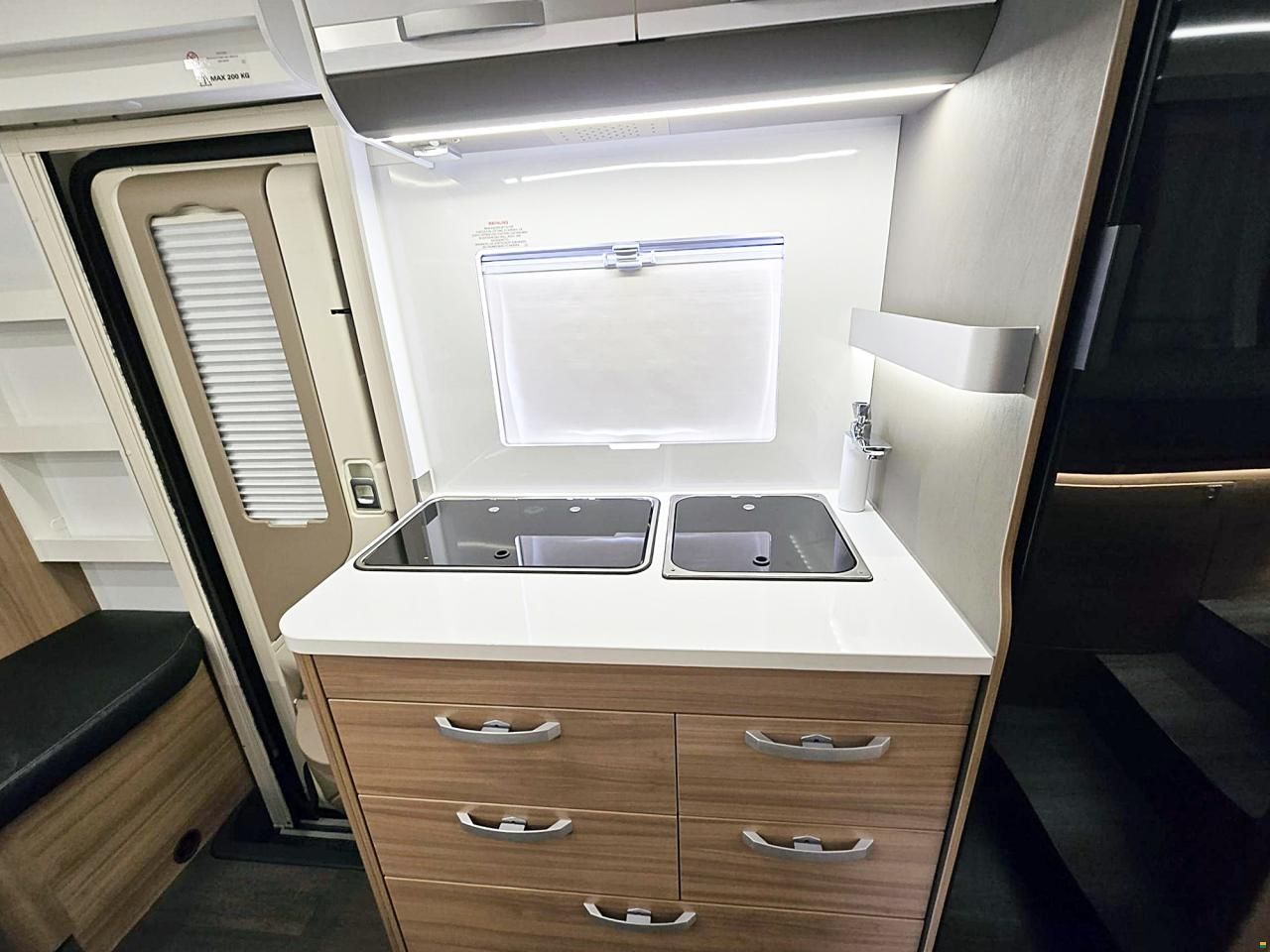 Adria MATRIX 600 SL PLUS 2.3 MJ 160