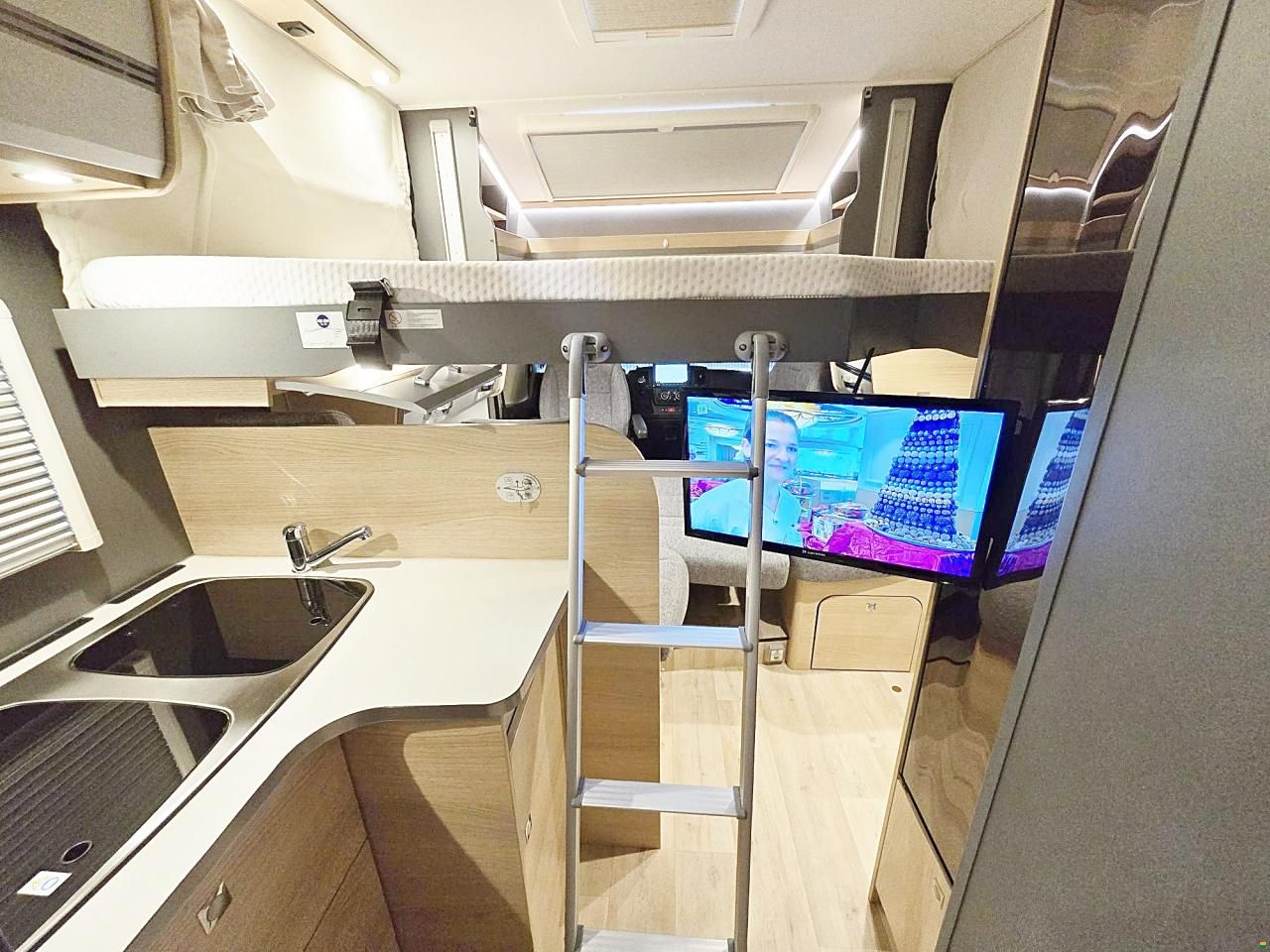 Dethleffs EDITION SILVER LINE T 7056 2.3 MJ 140