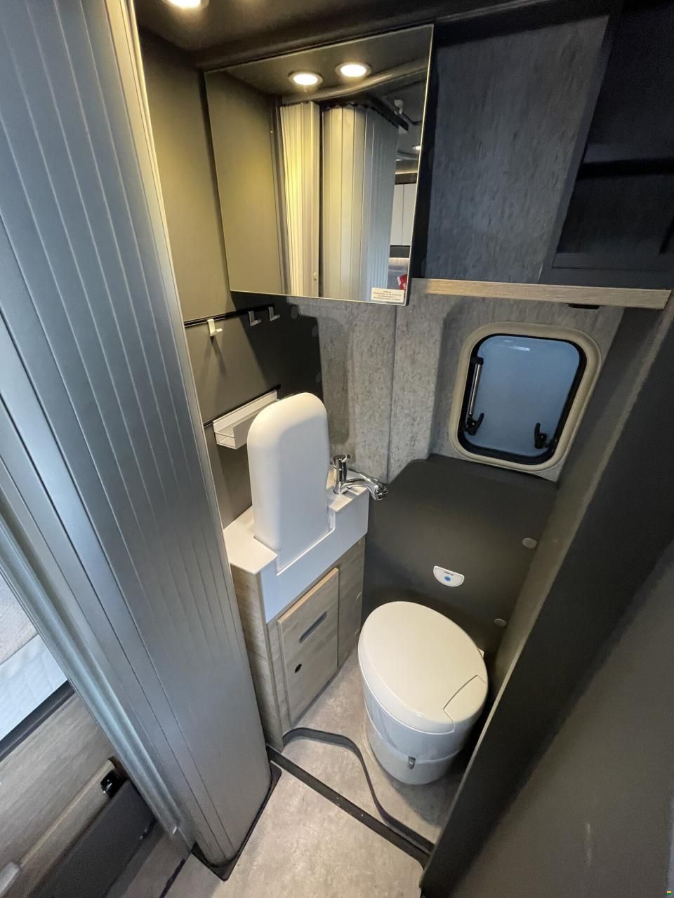 Dethleffs Globetrail Performance 600 DR VW