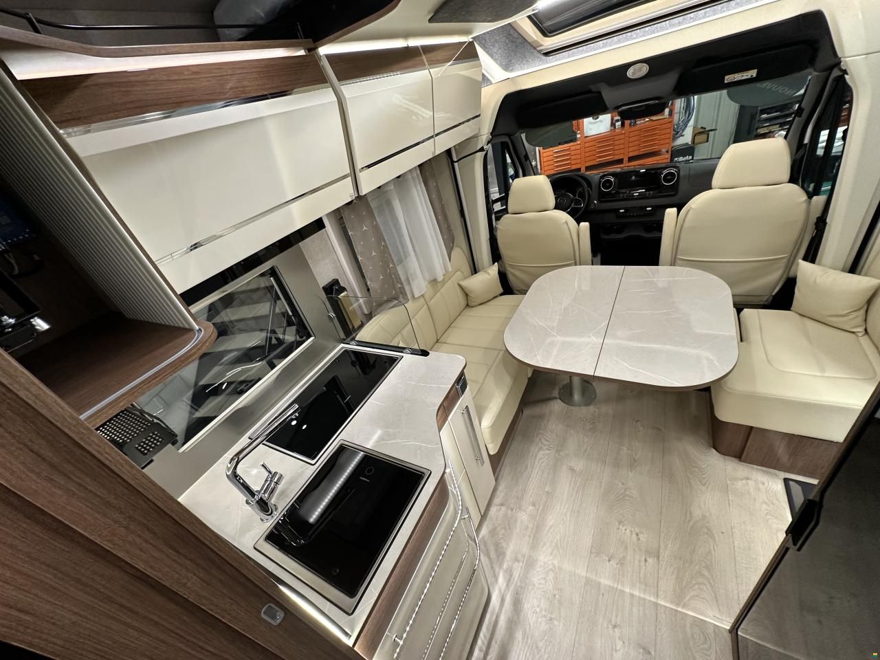 Fleurette Elister 73 LMF