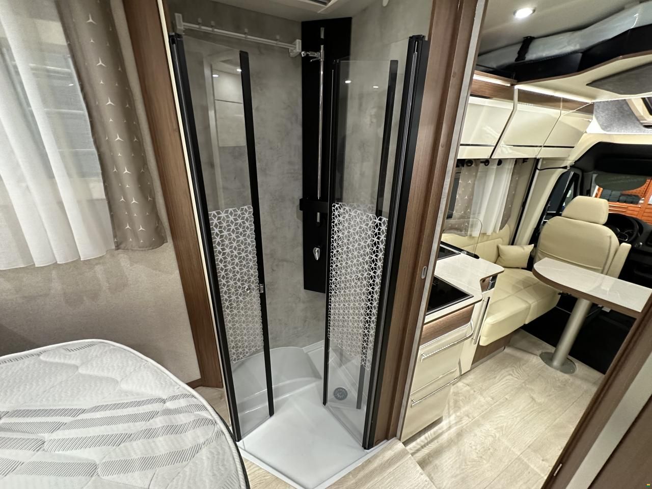 Fleurette Elister 73 LMF