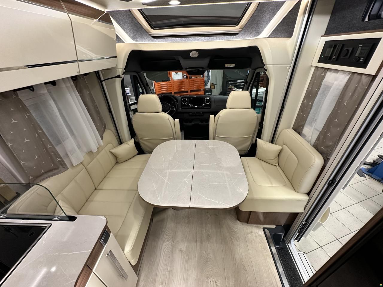 Fleurette Elister 73 LMF