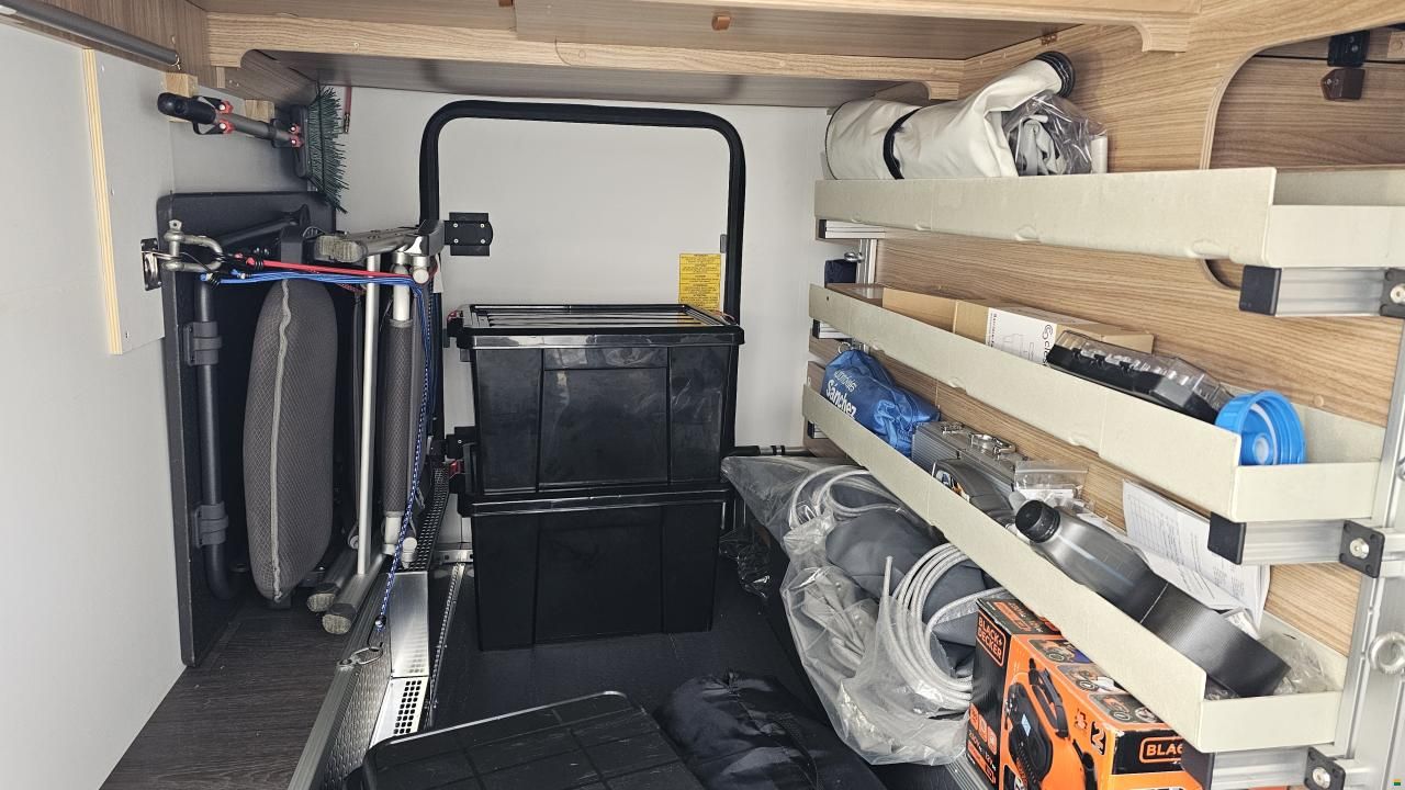Adria Sonic Supreme 810SL