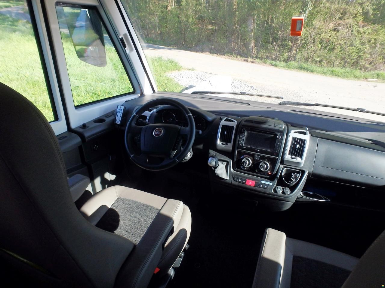 Adria Sonic Supreme 810SL