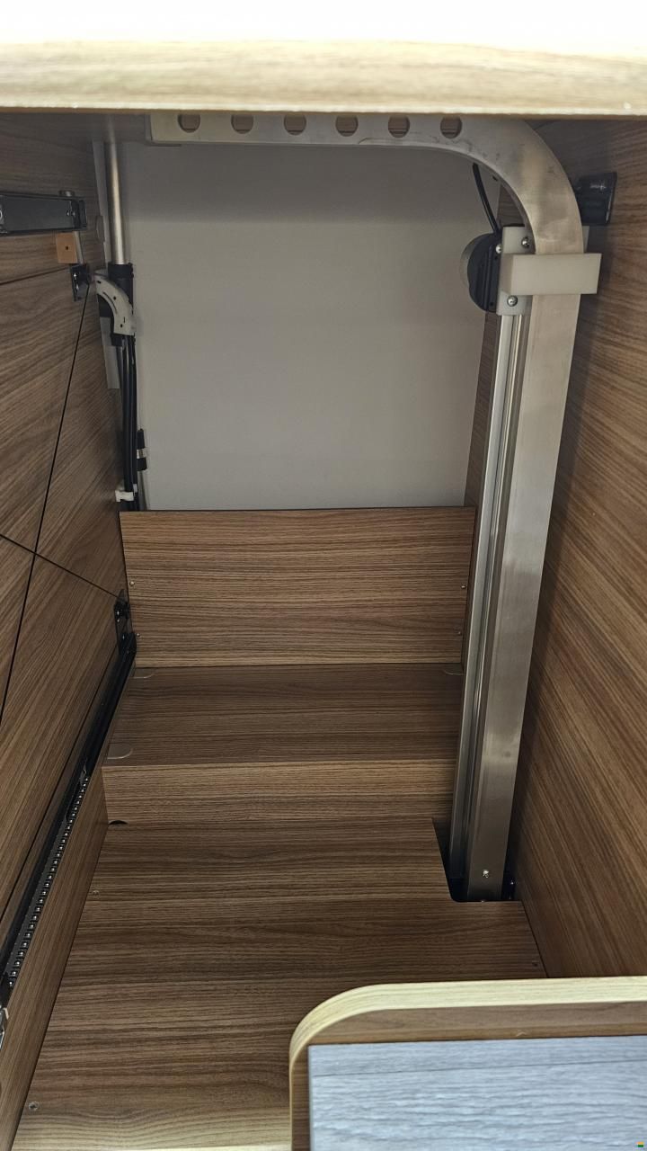 Adria Sonic Supreme 810SL