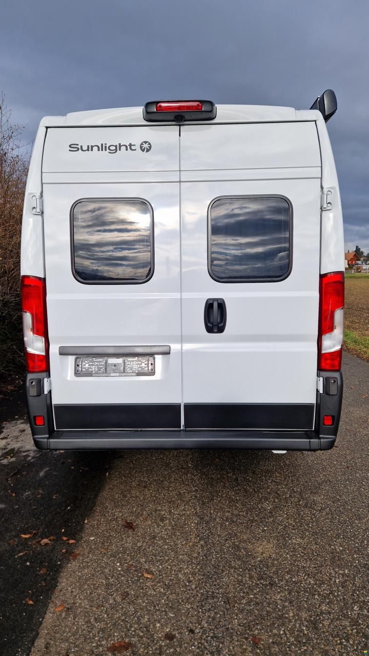 Sunlight Cliff X 640