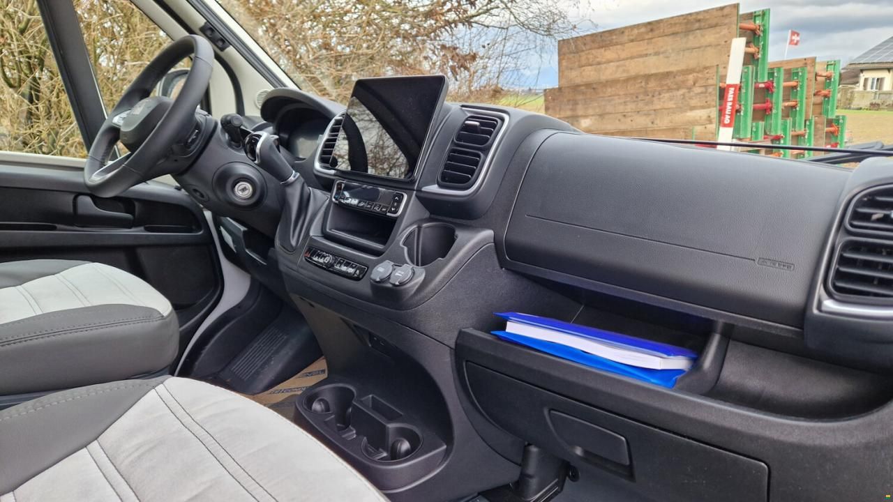 Sunlight Cliff X 640