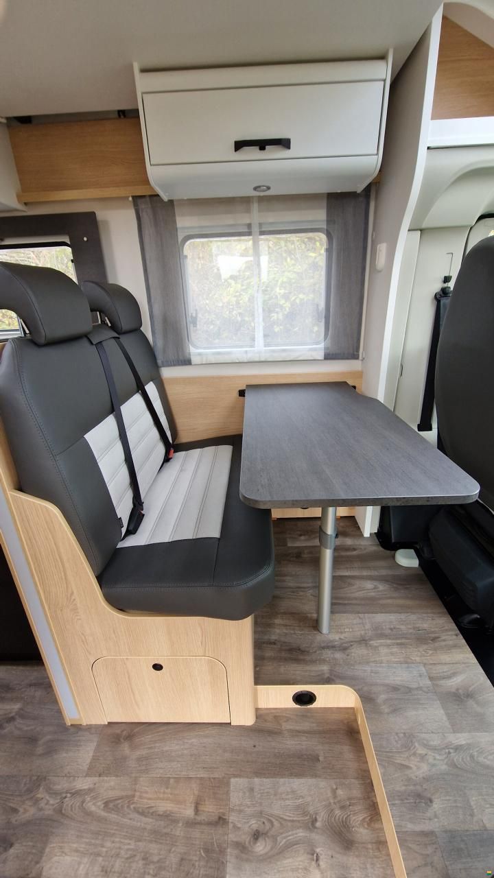 Sunlight Adventure T 67S