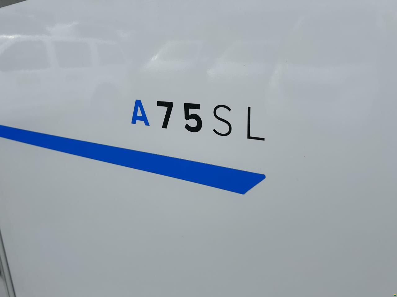 Adria Sun Living A75 SL