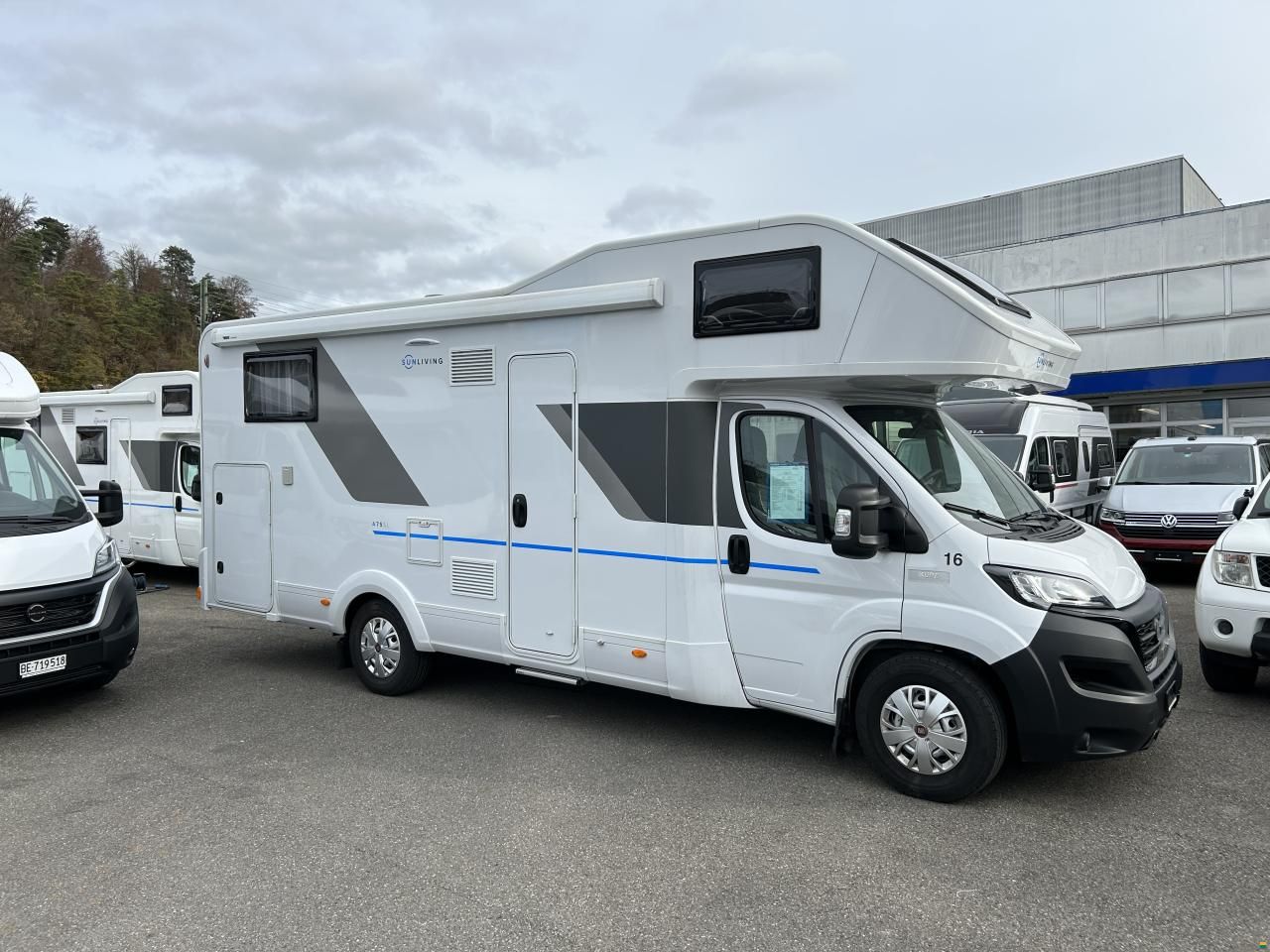 Adria Sun Living A75 SL