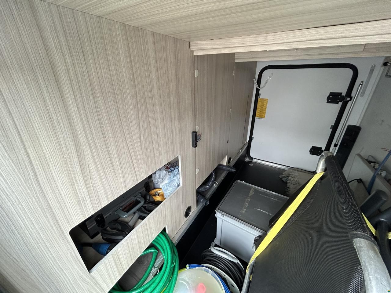 Adria Sun Living A75 SL