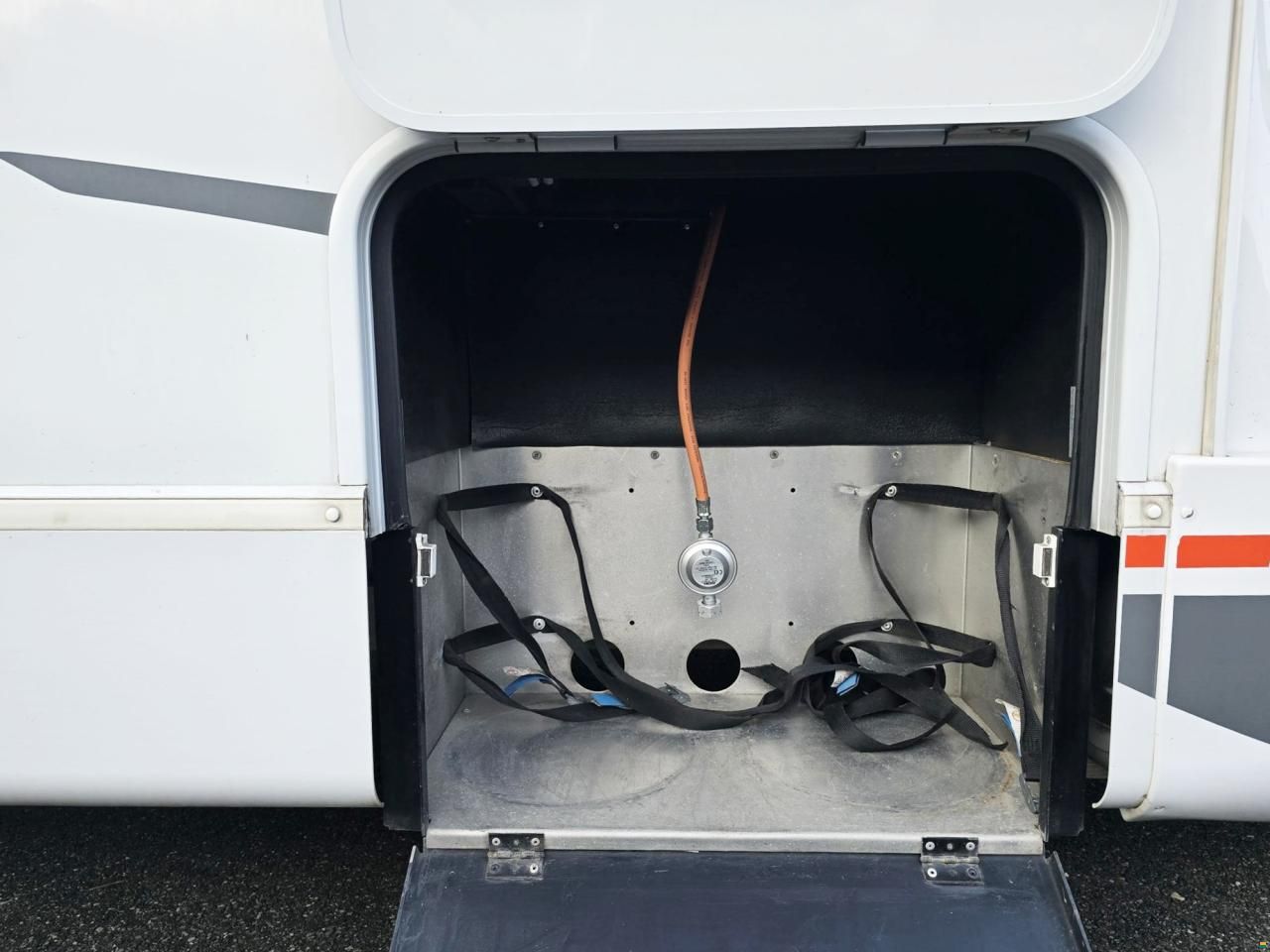 Carado CAPRON A366 2.3 MJ