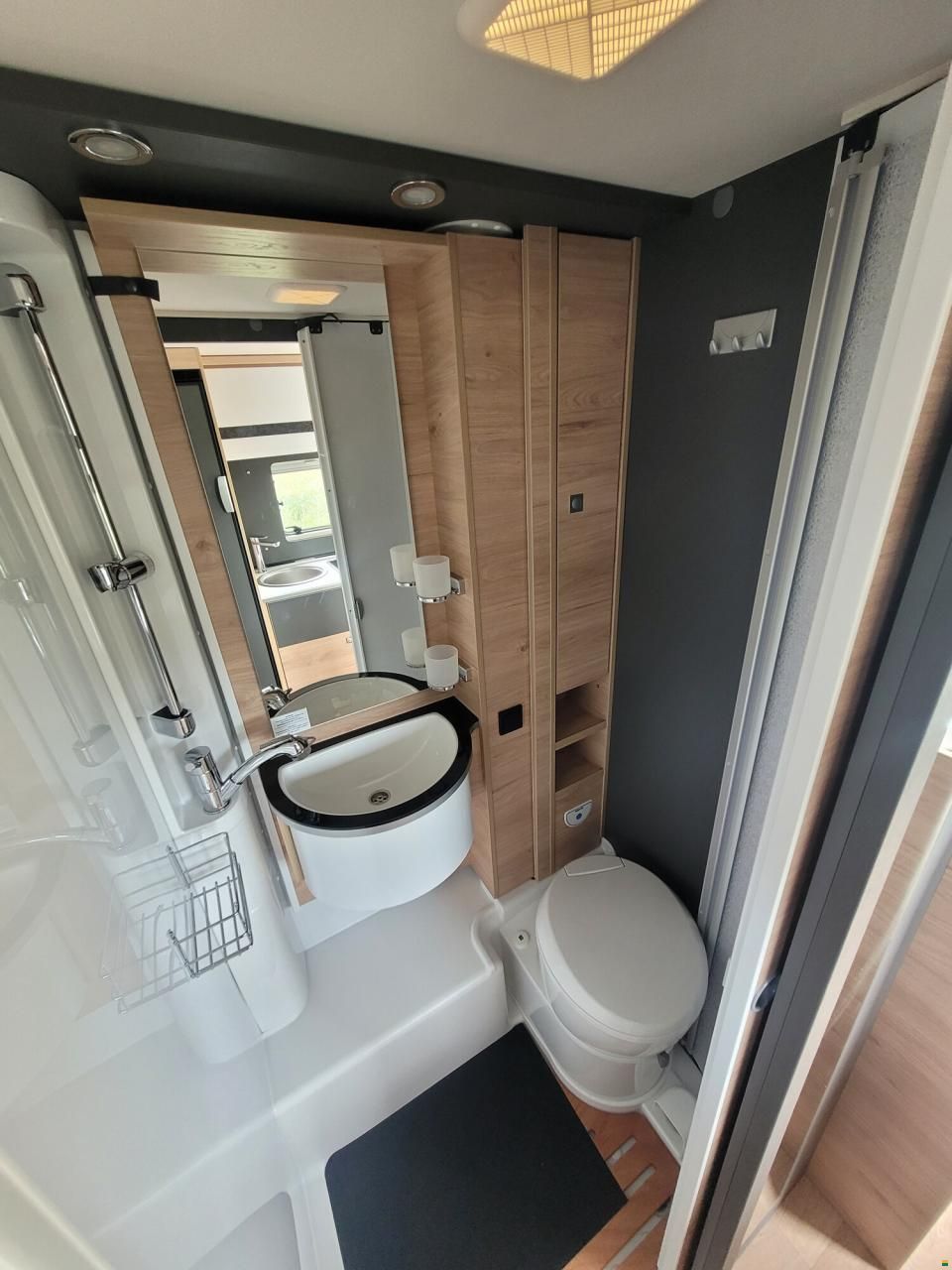 Dethleffs Globebus Camp Active T 4