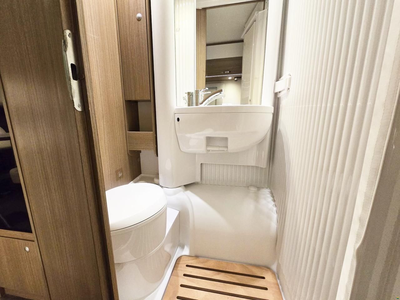 Carado CAPRON I 338 EMOTION 2.3 AUTOMAT MJ 140