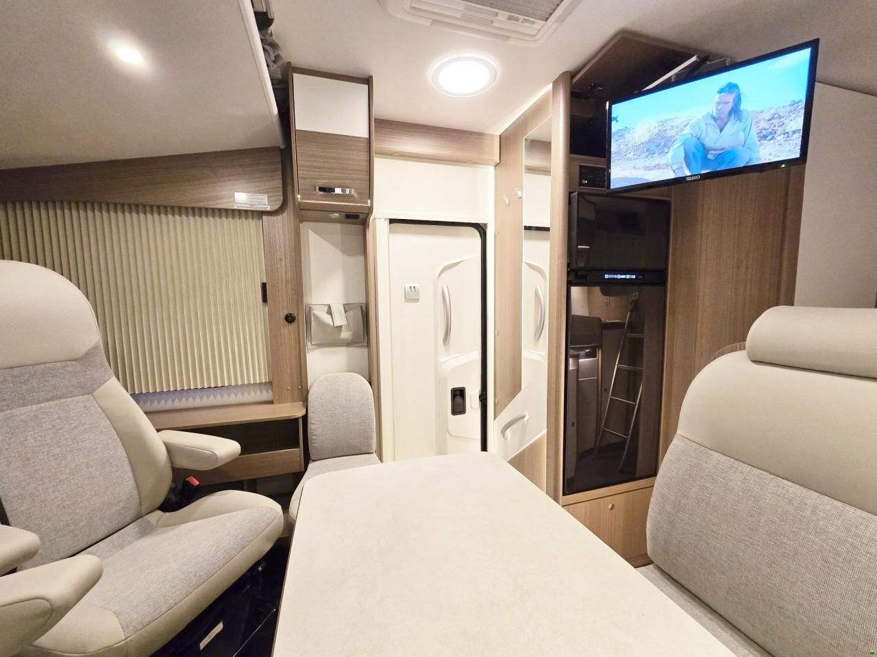 Carado CAPRON I 338 EMOTION 2.3 AUTOMAT MJ 140