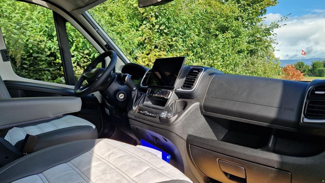 Sunlight Adventure T 67S