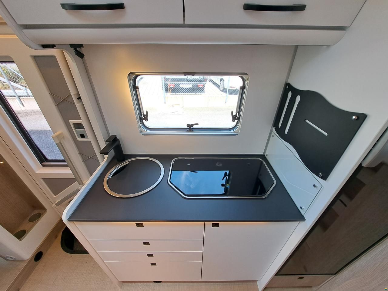 Bürstner Lyseo Time Skyline T 690 G