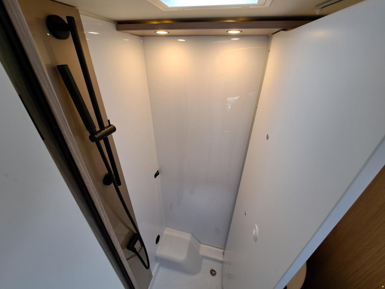 Bürstner Lyseo Time Skyline T 690 G