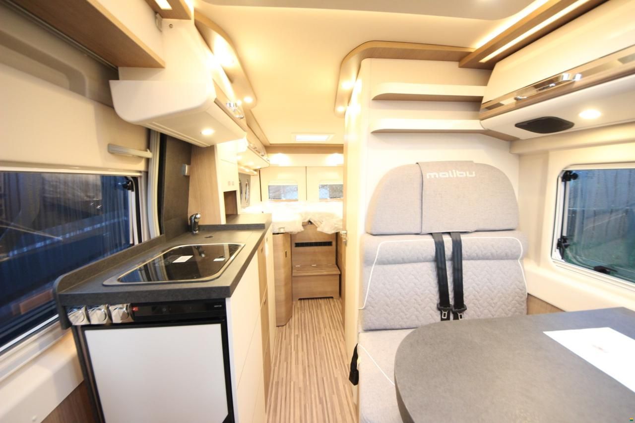 Malibu Van first class - two rooms 640 LE RB GT