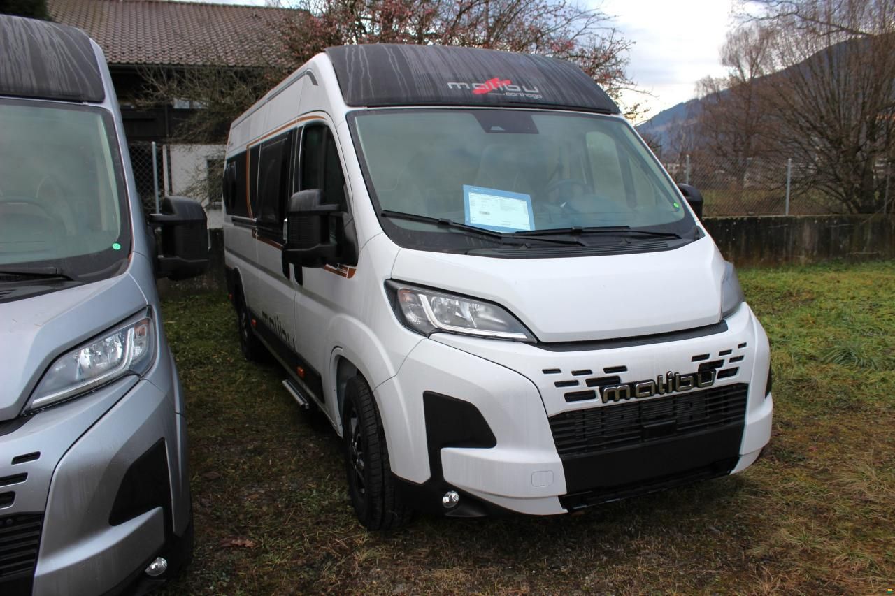 Malibu Van first class - two rooms 640 LE RB GT