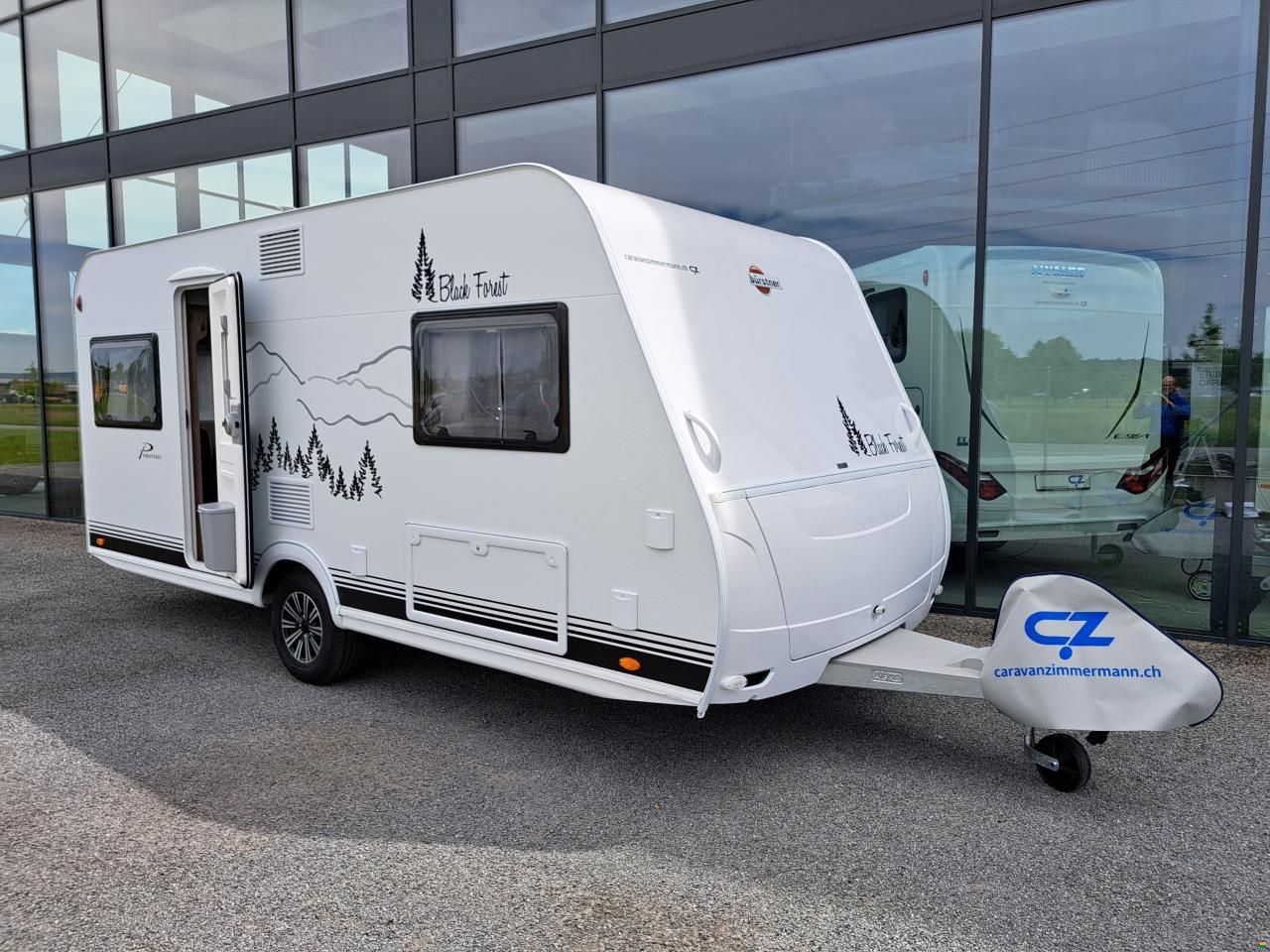 Bürstner Premio 455 TS Black Forest