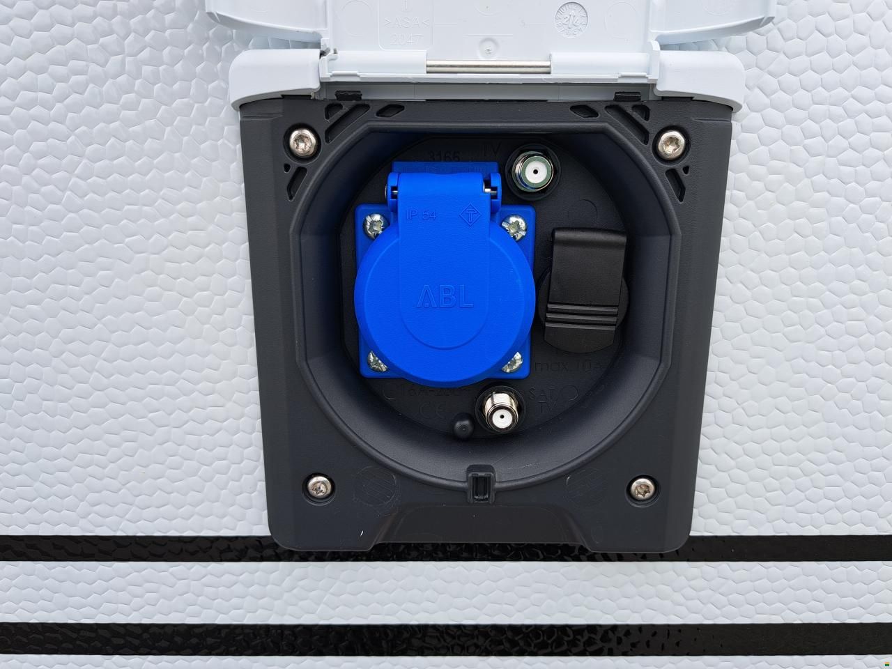 Bürstner Premio 455 TS Black Forest