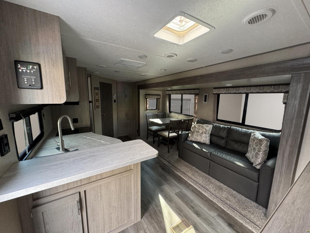 Coachmen Catalina Legacy 243RBS