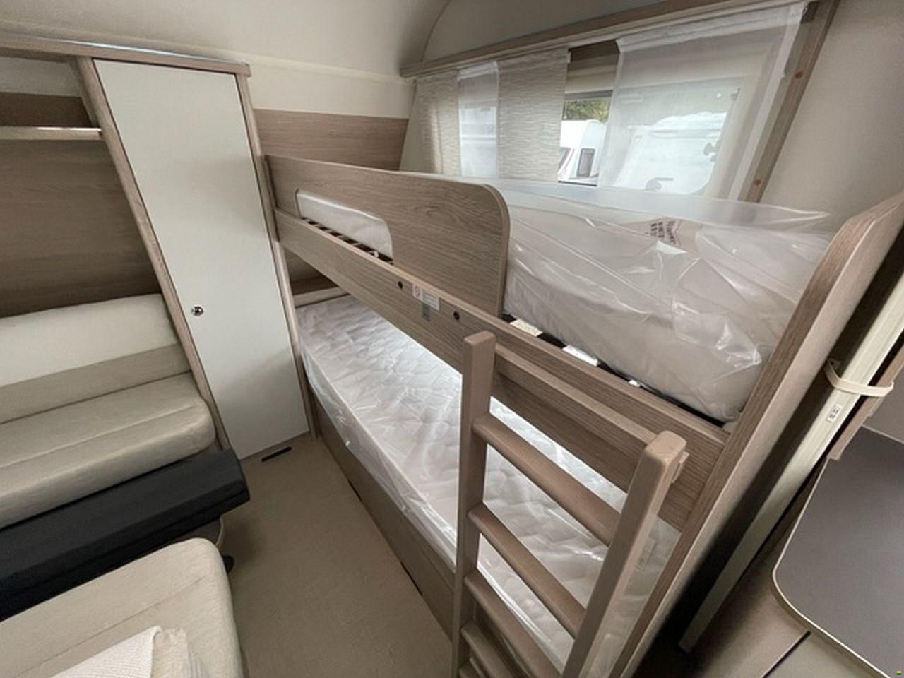 Bürstner Premio Plus 510 TK Brava