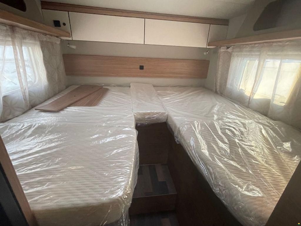 Weinsberg CaraHome 650 MEG MiWa 182