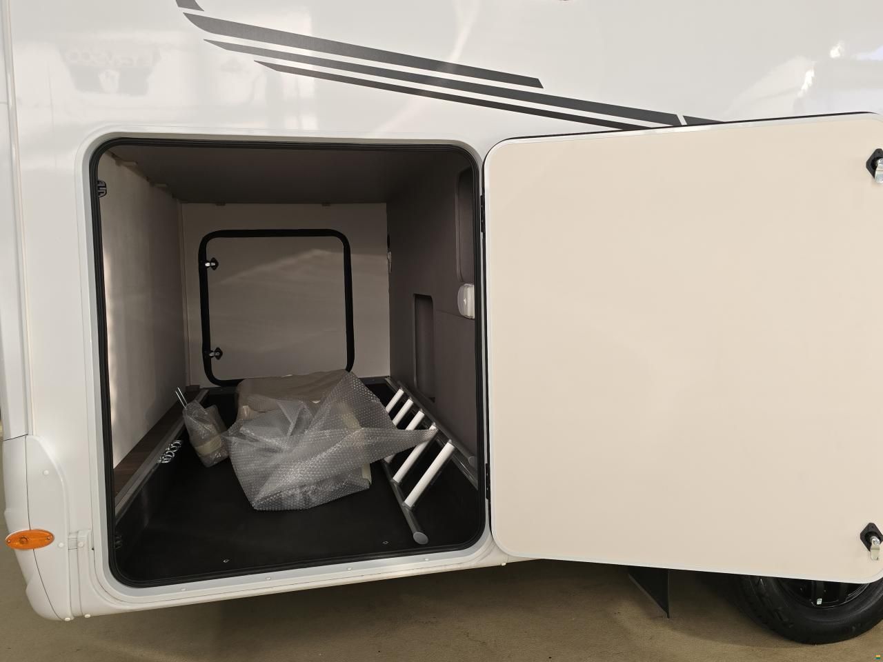 Etrusco T 7.3SCF "Type X-Paket* / Hymer-Gruppe