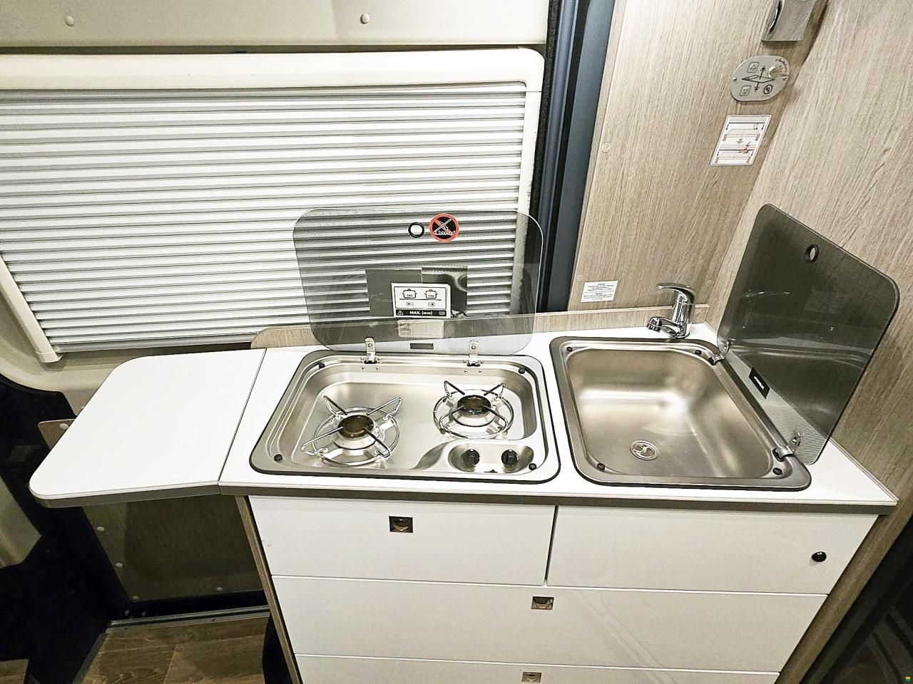 Pössl ROAD CRUISER REVOLUTION AUTOMAT 2.2 H3