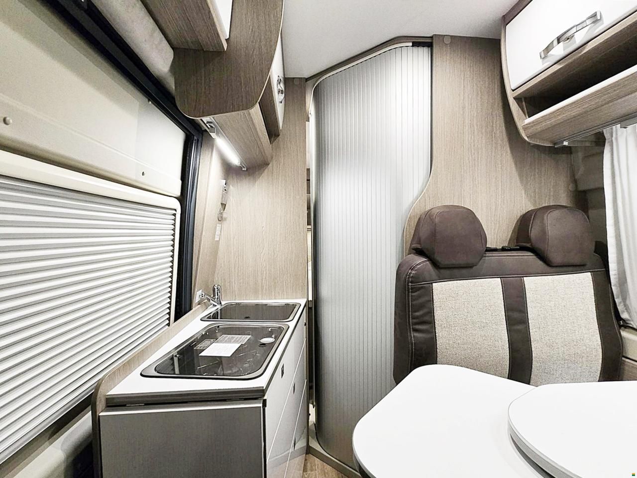 Pössl ROAD CRUISER REVOLUTION AUTOMAT 2.2 H3