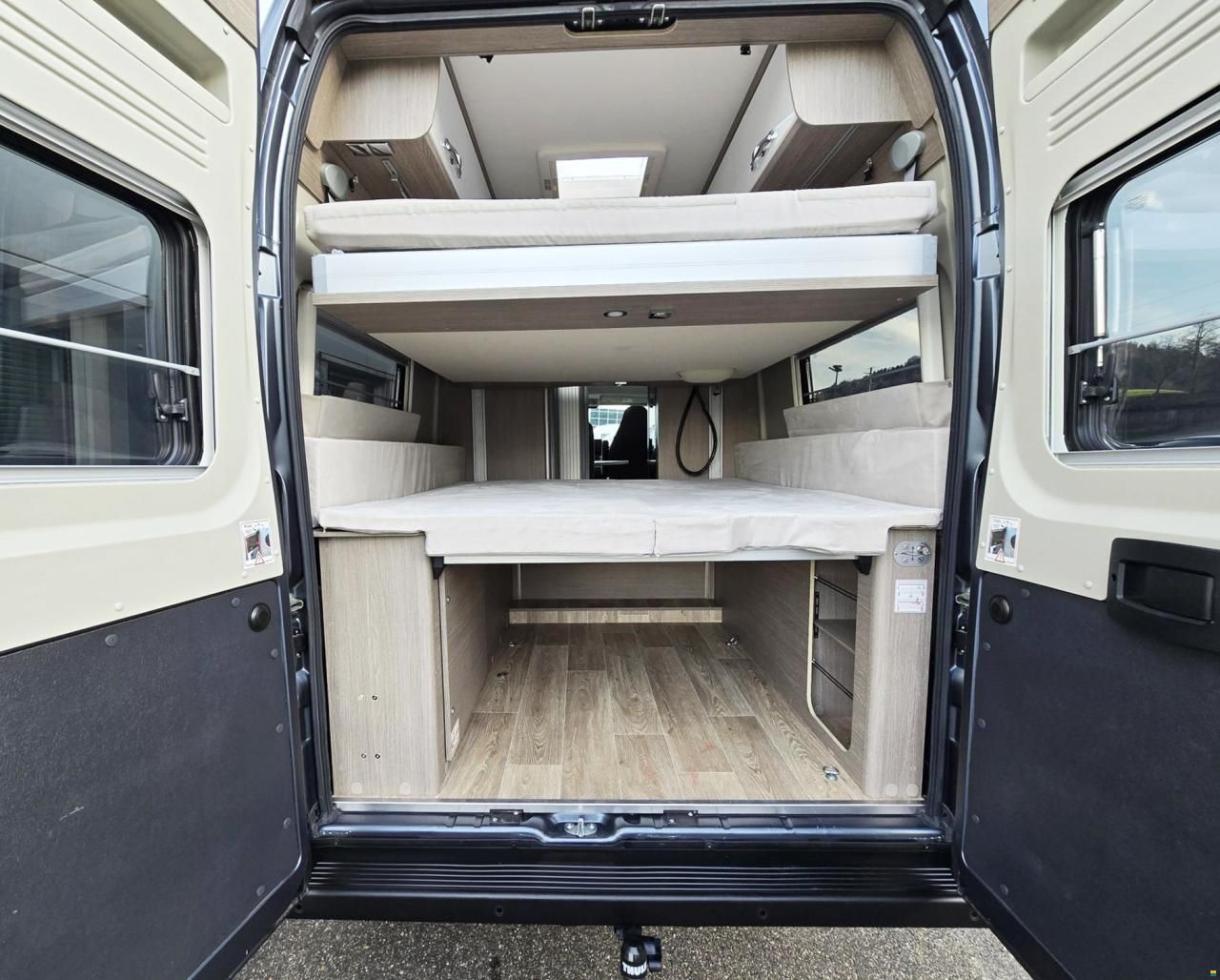 Pössl ROAD CRUISER REVOLUTION AUTOMAT 2.2 H3