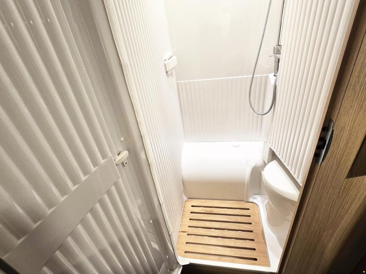 Sunlight V69 2.2 HDI