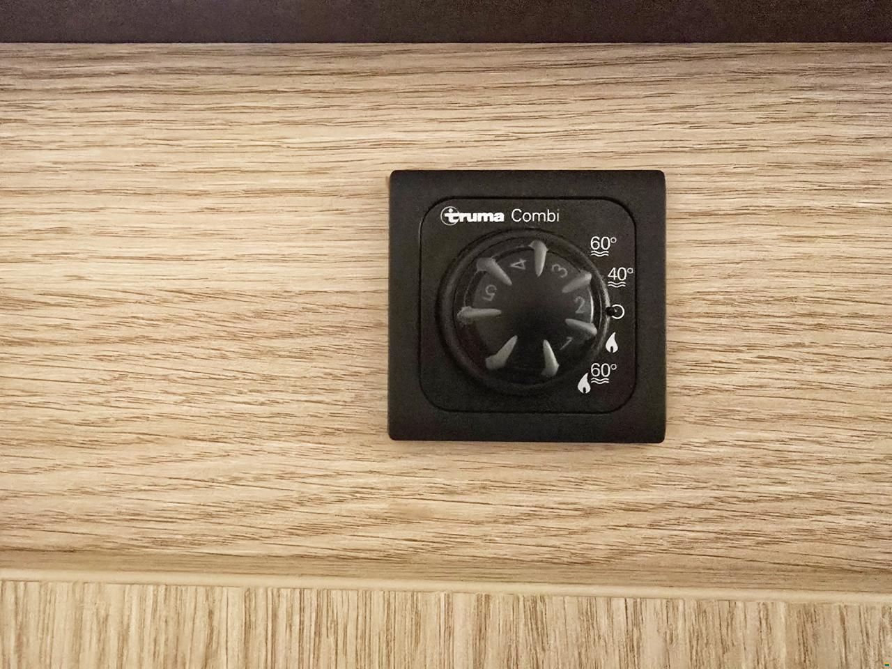 Sunlight V69 2.2 HDI