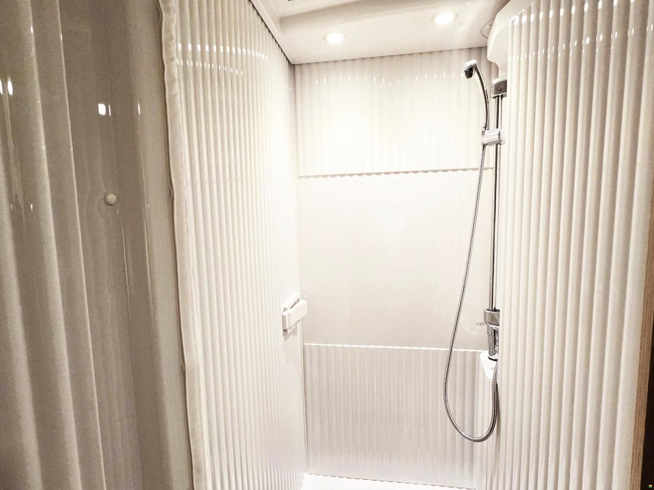 Sunlight V69 2.2 HDI