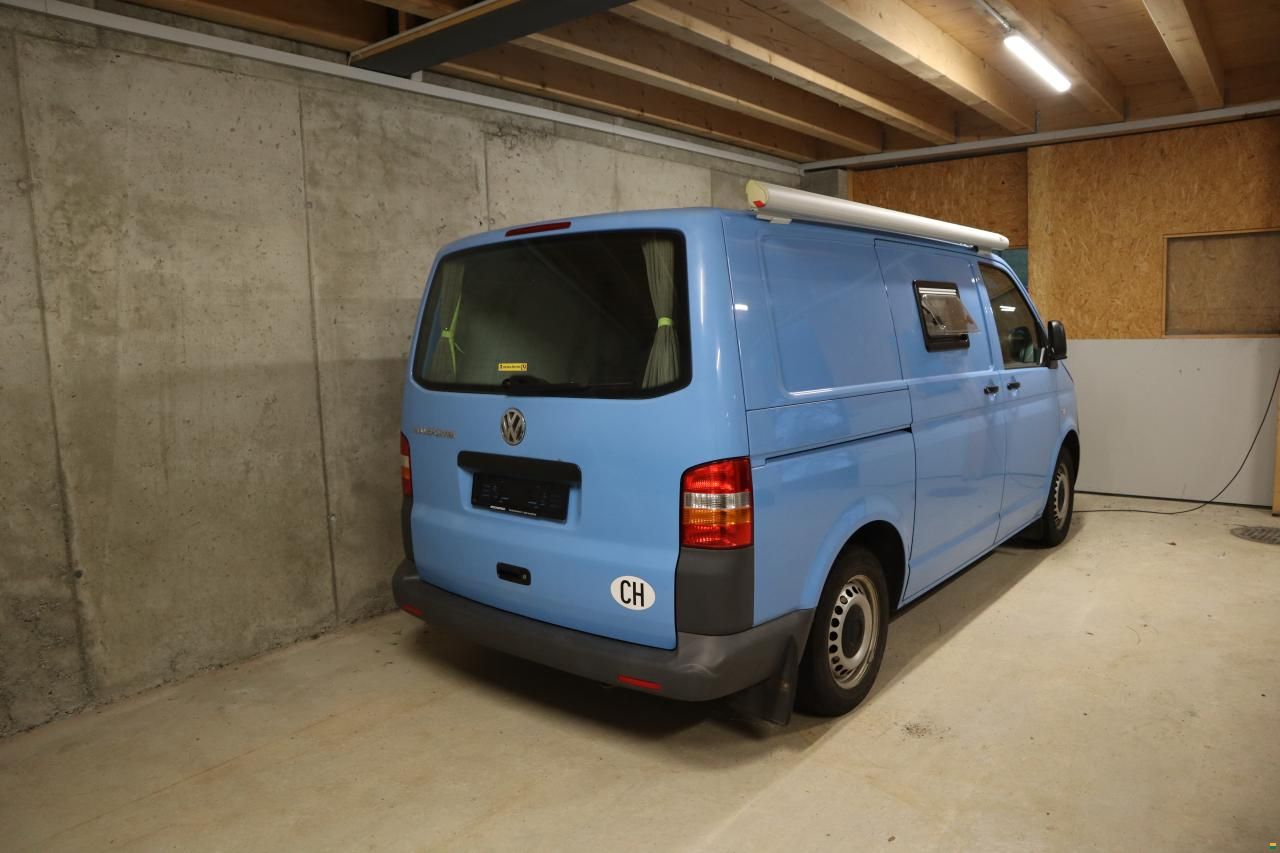 Volkswagen T5 1.9TDI
