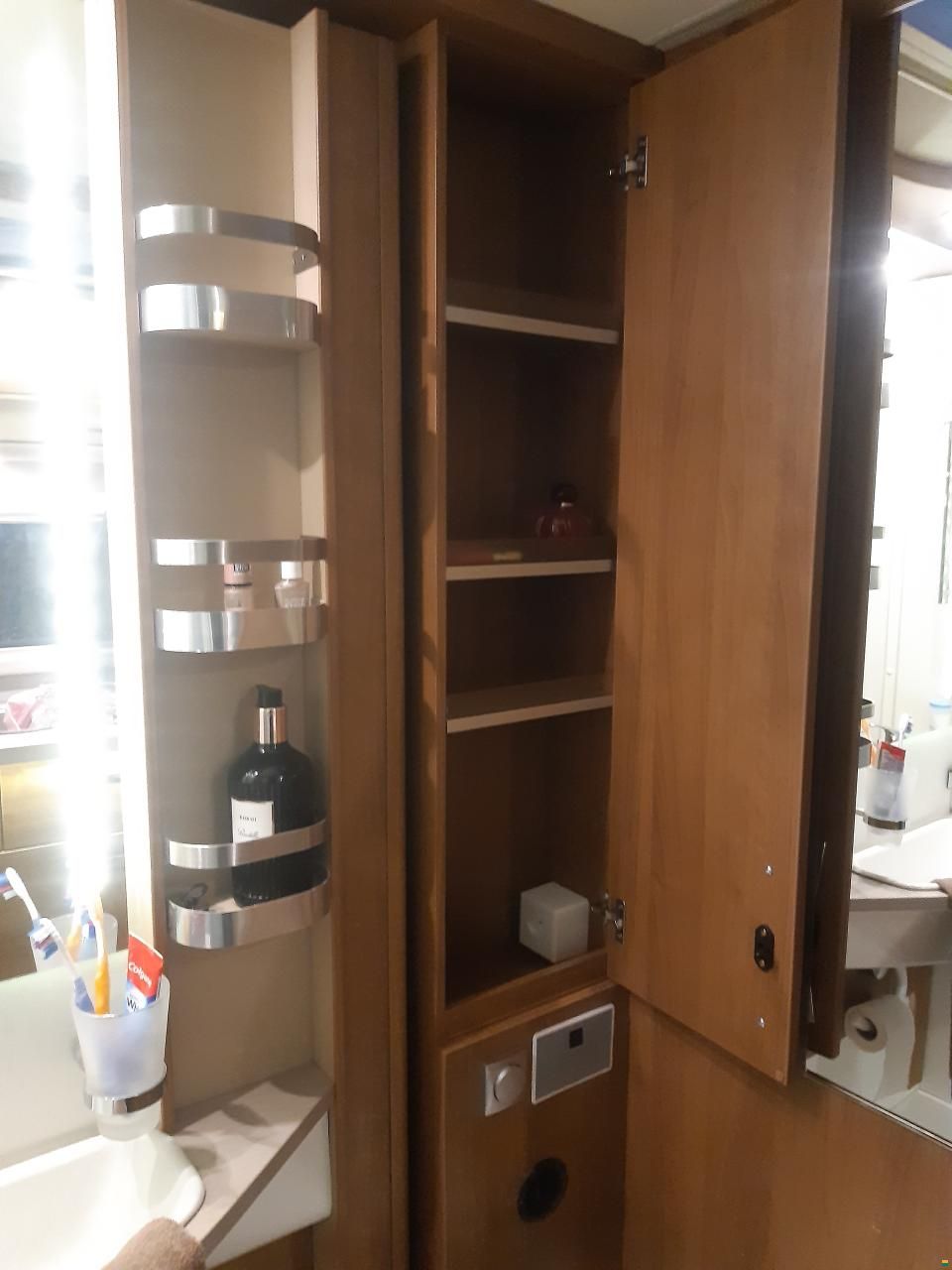 Knaus VAN TI 650 MEG