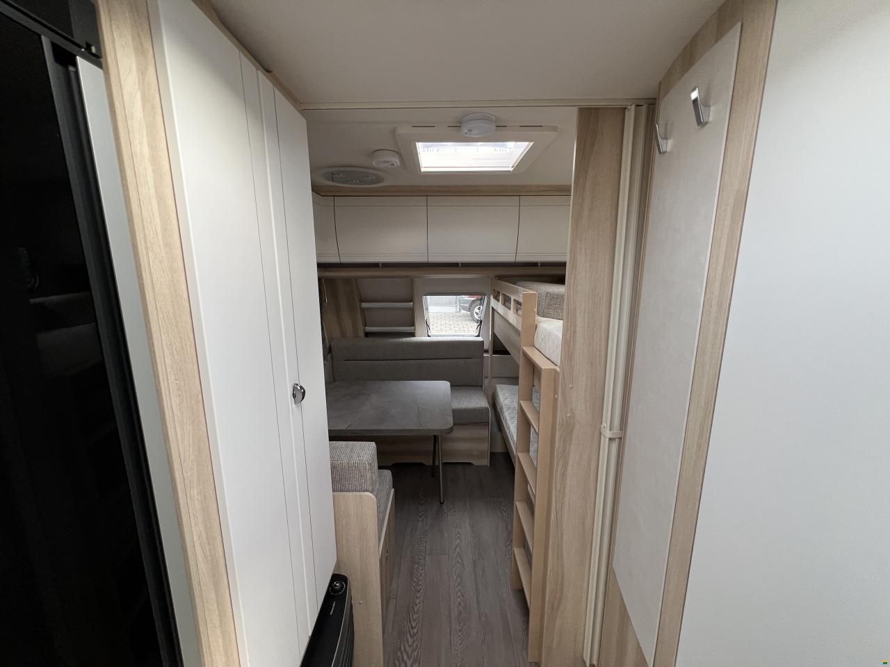 Hobby 515 UHK De Luxe