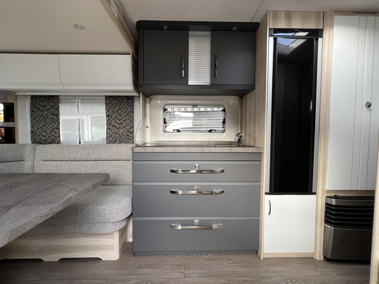 Hobby 515 UHK De Luxe