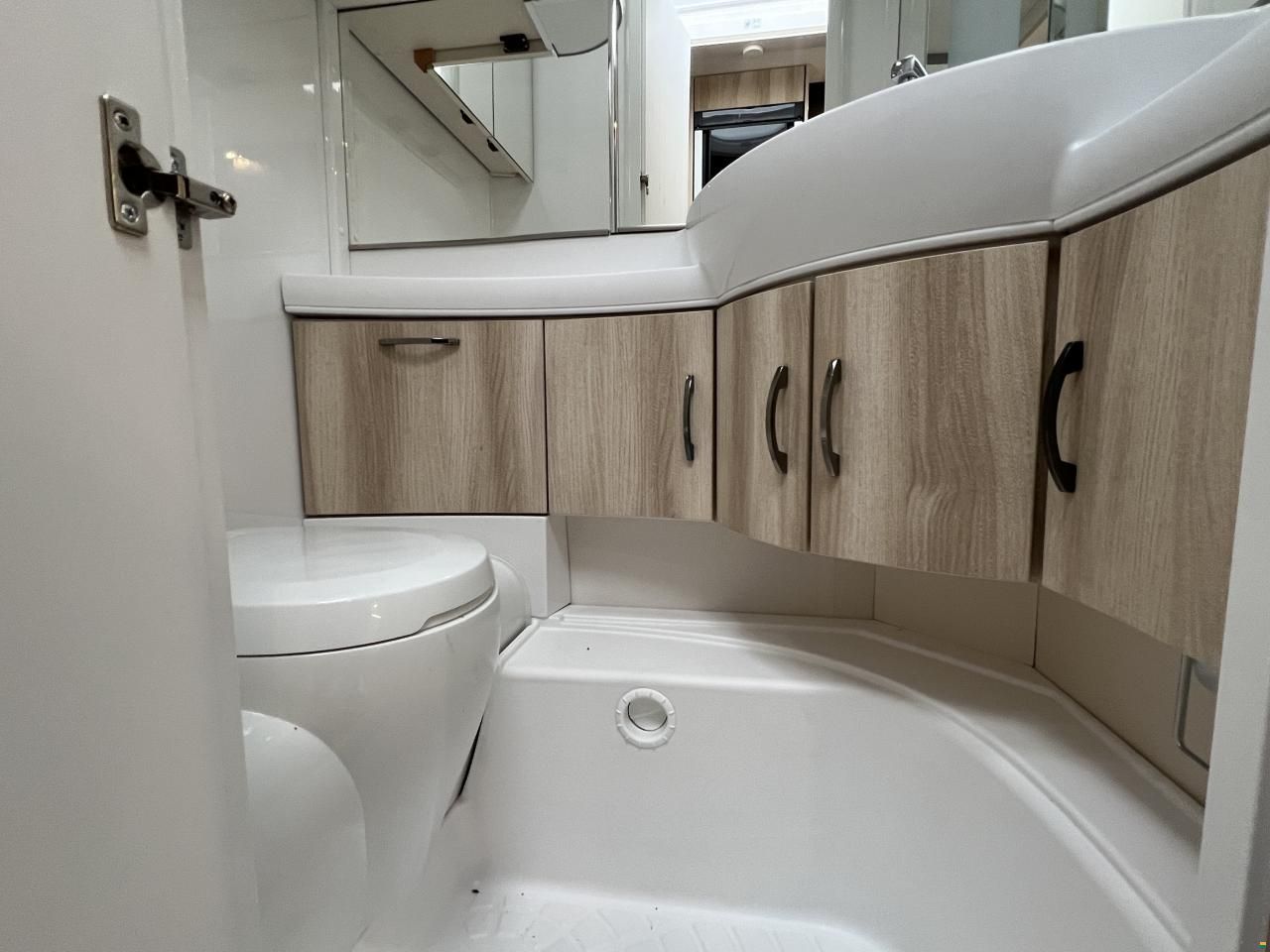 Hobby 515 UHK De Luxe