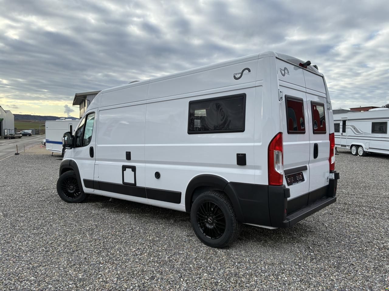 Megamobil Classic Twin 600