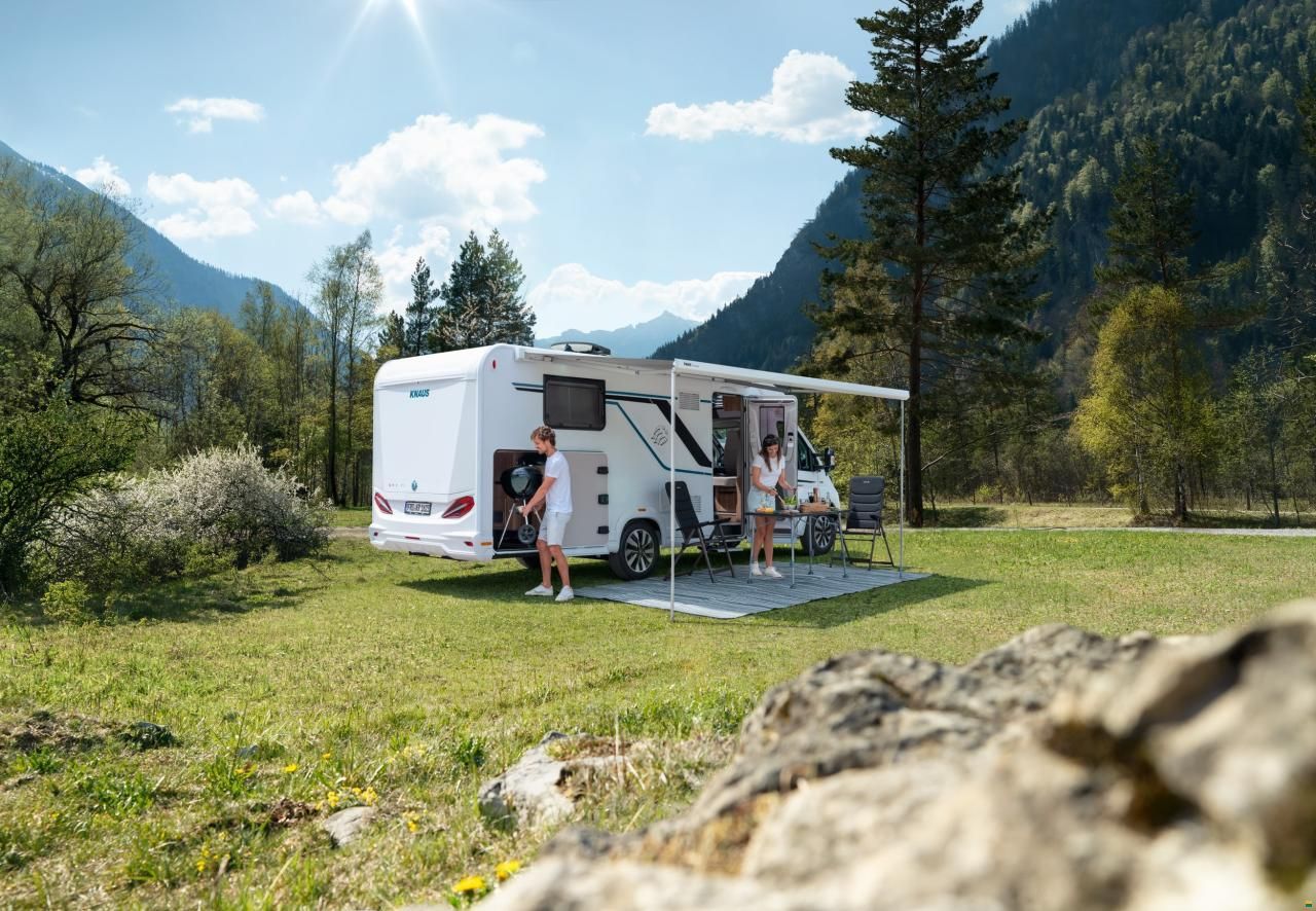 Knaus SKY TI 650 MEG