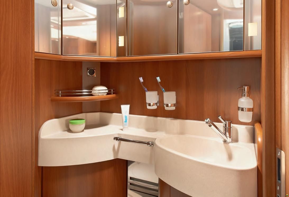 Carthago Chic E-Line I49 Yachting