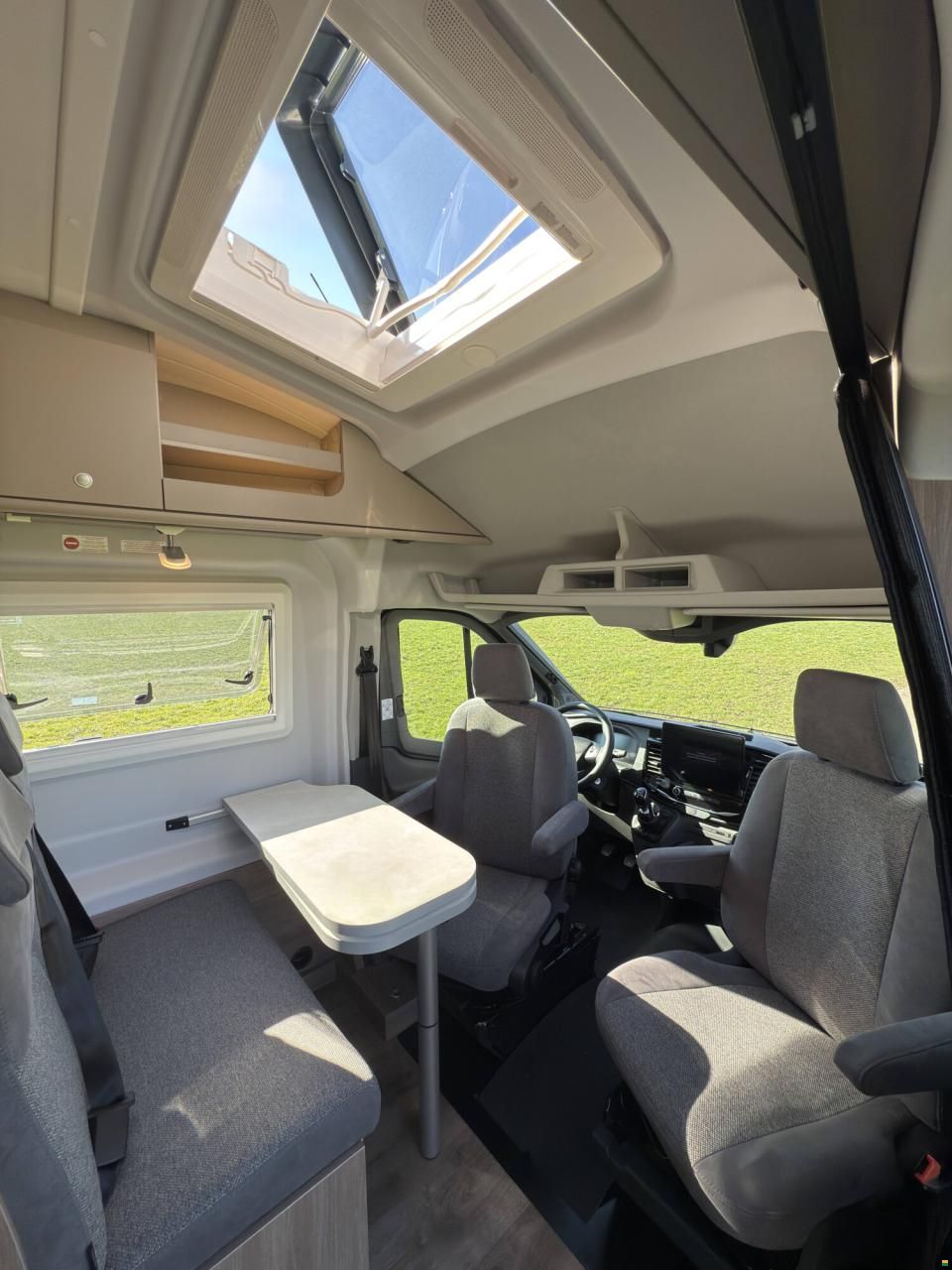 Carado Edition25 CV Ford 590 4x4