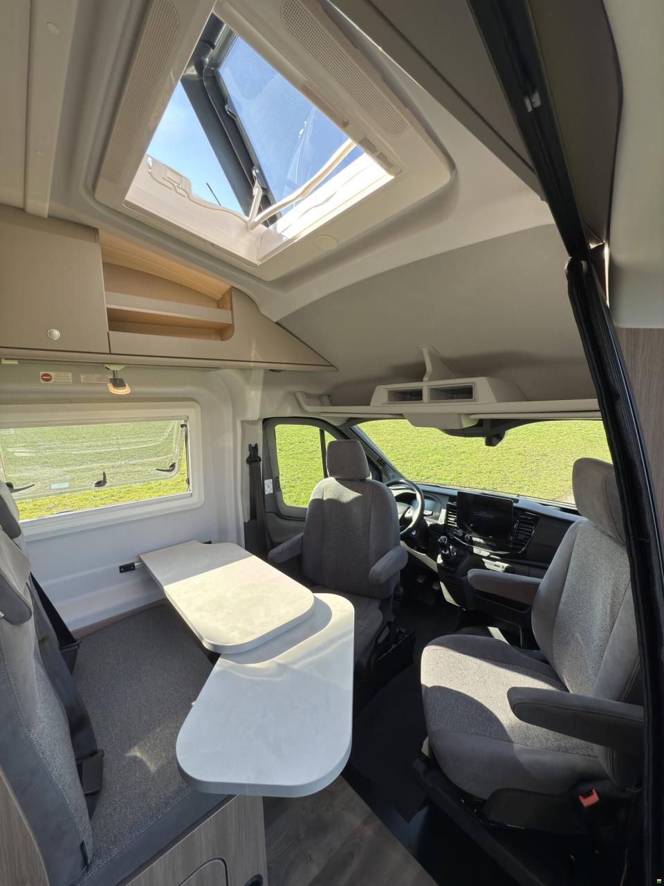 Carado Edition25 CV Ford 590 4x4