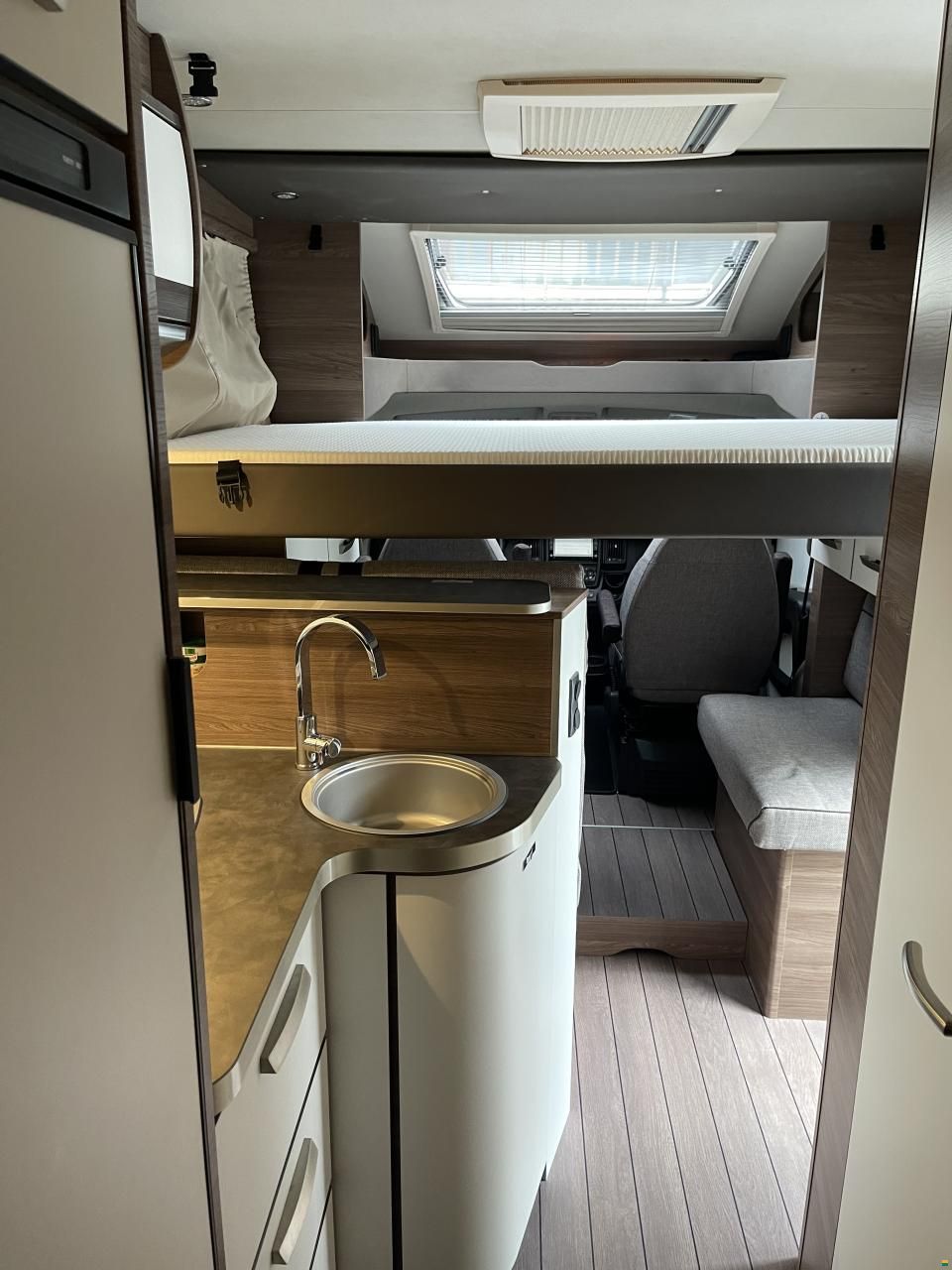 Knaus Live Wave 650 MG