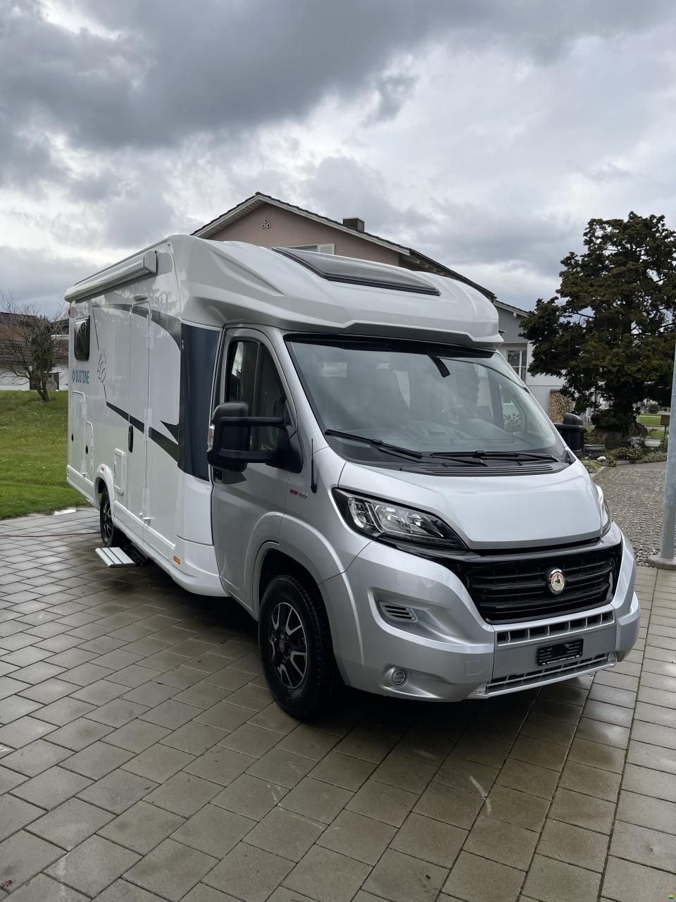 Knaus Live Wave 650 MG