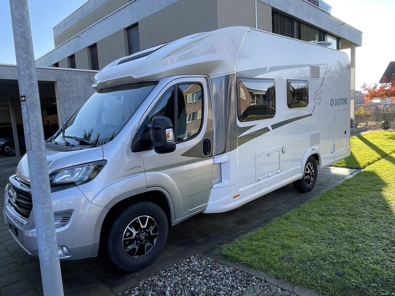 Knaus Live Wave 650 MG