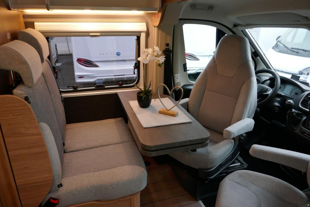 Weinsberg CaraBus 630 MEG OUTLAW Edition FIRE